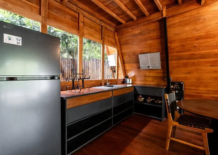Orfeas 4 - Private 1br Wooden Loft Canggu With Private Pool Ferienhaus