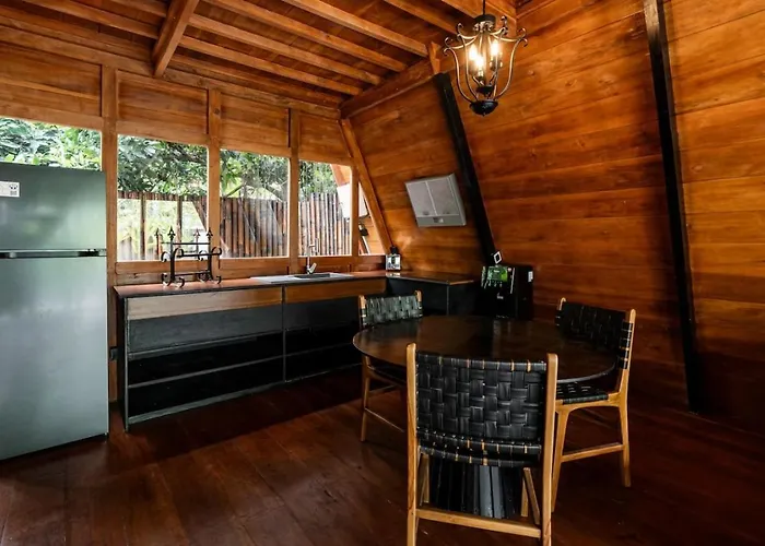 Ferienhaus Orfeas 4 - Private 1br Wooden Loft Canggu With Private Pool