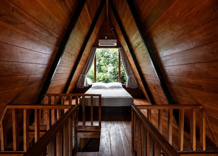 Ferienhaus Orfeas 4 - Private 1br Wooden Loft Canggu With Private Pool *